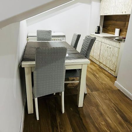 Sa Apartment Gjilan Ngoại thất bức ảnh